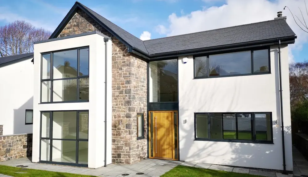 What does self build insurance cover?